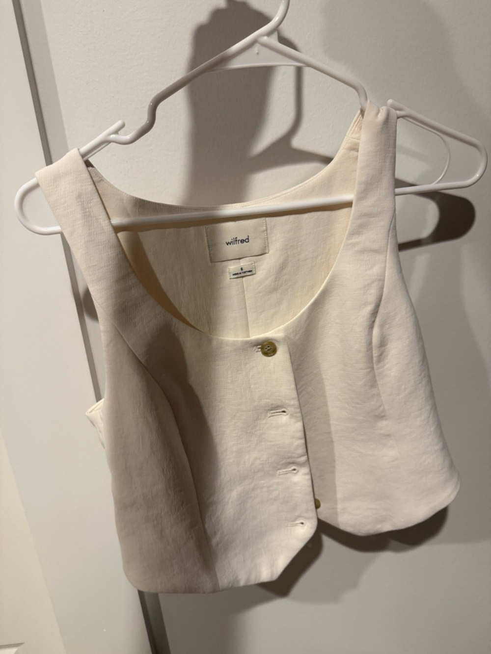 Wilfred Cream Button-Front Crop Tank